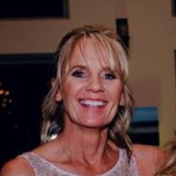 Meet your Posher, Kelly - Picture 1 of 1